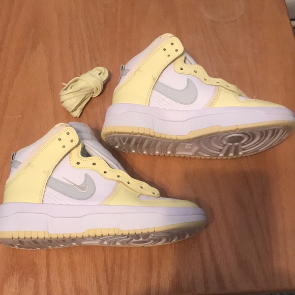 Nike Dunk High Up womens - Picture 2 of 9